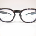 サングラスとメガネのプロショップ