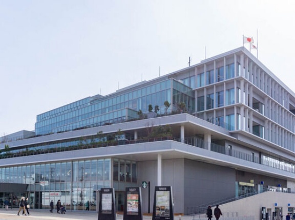 シリウスに野村萬斎や野村万作らがやってくるみたい。9月23日