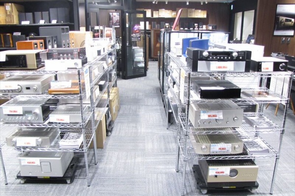 UNION ユニオン STS Mサイズ 中古 UNION STRATA（ユニオン ストラータ） Mサイズ 黒 箱付き美品