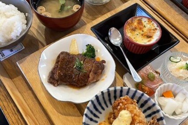 あっちこっちここページ あっちこっち ここdeランチ