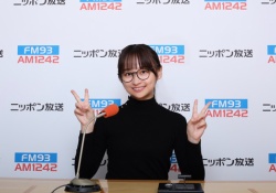 【朗報】影山優佳さん、ピッタピタなニットを着た結果・・・