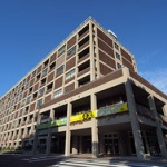 横浜市長「残業を減らしたい。月80時間超えたらパソコンを動かなくする」