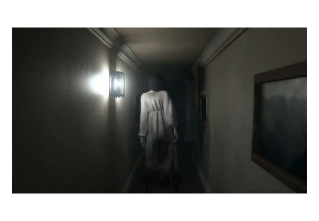 ホラーゲーム『P.T.』がヤバい…主人公の背後にずっと幽霊が取り憑いていた模様… 	