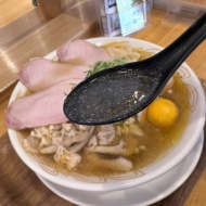 鶏の旨味が極まる『金の鶏中華』〜山形新庄　新旬屋 本店〜