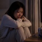 婚活女子(35)、情緒不安定になり、夜中に一人でむせび泣く