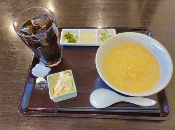 ラーメンスープで作った雑炊もモーニングで！江南にあるカフェスタイルのラーメン食堂/めしどころ食堂 野武士