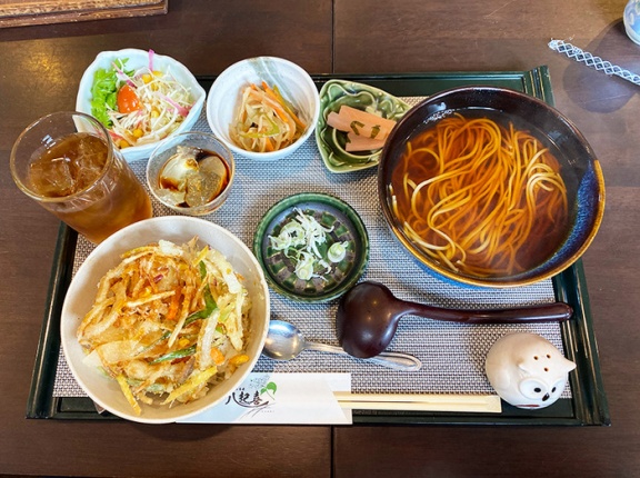 温そばの美味い季節だから！函館市松陰町「手打ち蕎麦 八起喜（やおき）」