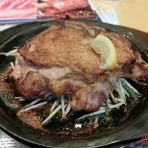 飲んで食べて彷徨って