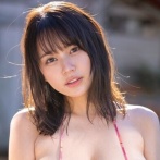 【悲報】セクシー女優さん、熊本地震の被災地に300万円寄付するも一部から「○○だろ」と批判を受けてしまう・・・