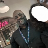 海外宿で充電コードが消えた末に。