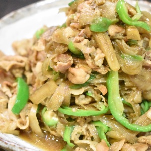 ご飯のお供♪豚肉たっぷりきんぴらごぼう