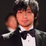 【画像】中村悠一さん、世界に数個しかない超レアなゲームパッドを入手！　まさかの◯◯の匂いがする謎仕様ｗｗｗｗｗ