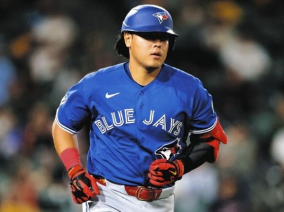 岡本和真、2戦連発で30号！米解説者も思わずワオw w w