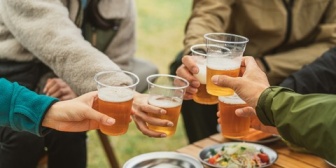 【悩み】彼女がお酒好きで、社交的な性格もあってBBQや飲み会に頻繁に参加してるんだけど…