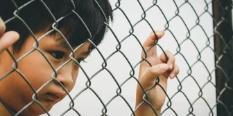 息子が中2病＋ヒロユキ信者になってしまいウザさMAX状態で手を焼いている