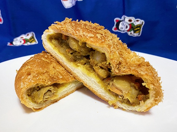 ホタテカレーパンが名物のパン店！森町「もりまちのパンやさん たむら」