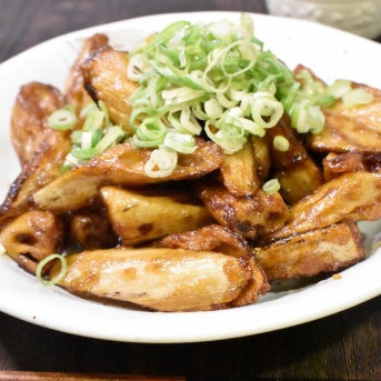 酸味でさっぱり♪れんこんの揚げ炒め