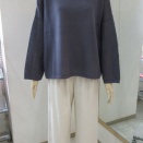 マイカアンドディール、ボートネックルーズニットプルオーバー