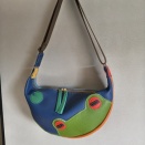 カエルのオテテのボディバッグ