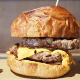 『長崎県東彼杵町｜バーガージョー (Burger Joe)の「ジョーバーガー」』の画像