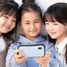 【ついに来るか】世界で未成年のSNS禁止が加速…日本も同じ流れになるのかと話題に