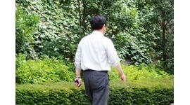 【話題】キレて騒ぐのは、おっさんおばさんばかり…マナーがなってないのは中高年の方だ！ 「若者擁護」の投書めぐりネットでバトル