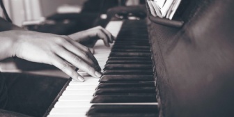 付き合い始めで同棲もしてないけど、彼女の収入が心配…