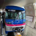 大阪モノレールの車両は…
