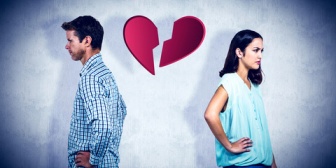 バツイチの彼は前妻の浮気が原因で離婚したと言っていた。そのせいか何をするにしても浮気を疑われて疲れた