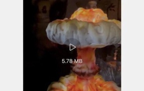 【キノコ雲ランプ】aespaが紅白出場 → 広島県出身の司会 有吉弘行さん＆綾瀬はるかさん、異例の「無言スルー」