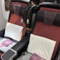 日本航空JALのプレミアムエコノミークラス 広々した座席で快適に海外へ