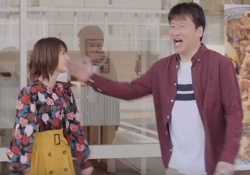 【衝撃】若月佑美、佐藤二郎に「ドーン！」されてるぞｗｗｗ※動画あり