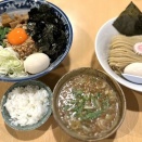 大阪市、中央区でつけ麺専門店なら【ツケメン ロッキー】