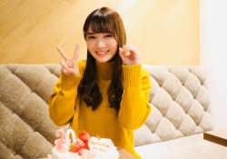 【乃木坂46】1年前の田村真佑ちゃんの誕生祝い、めっちゃ良い画像だなｗｗｗｗｗ