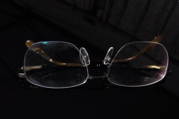 かなうらへんろ メガネ