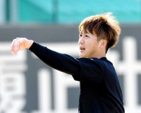 来季育成契約の阪神・横山、ドラ４斎藤と母校で合体トレ　リハビリ「まずまず」