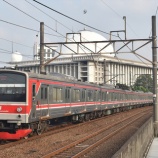『205系武蔵野線M16編成、車輪交換』の画像