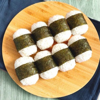 【これでおにぎりが止まらない】混ぜるだけで完成！手軽なのにおいしすぎる簡単おにぎりアレンジ3選