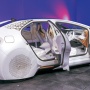 トヨタの新型電動自動車がコンセプトカーのデザインそのままで市販！？あまりにも目立つそのデザイン