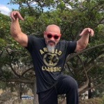 ボディビルダーってめちゃくちゃ鍛えてるけどボクサーや格闘家に勝てないよな 	