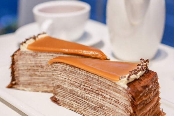 シンガポール部 Singapore Club レディーエム