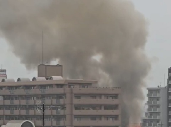 【火事情報】愛知県名古屋市中川区八熊３丁目付近から炎と煙あがる火災8月13日 #愛知 #名古屋 #火災