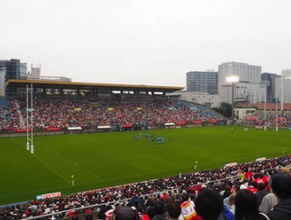 日本ラグビーフットボール協会創立100周年記念のダブルヘッダー代表戦に赴き、新秩父宮には屋根がついてよかったなと思った件。