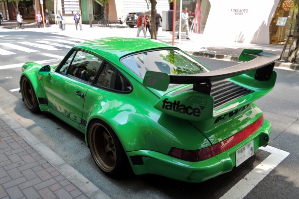 RWB ポルシェ緑