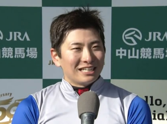 原って美浦で1番うまくね？