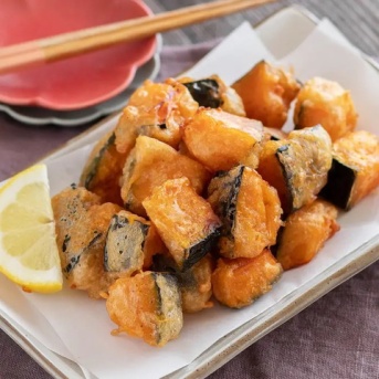 【かぼちゃ1玉じゃ足りない！】「手が止まらない〜」「家族がめっちゃ喜んだ！」かぼちゃの絶品おかずレシピ4選