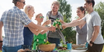 旦那の小アリ友達家族複数と泊まりのBBQに行くのがすごく気が重い。行ったところで私の役割はお手伝いさん同然だしつまらない…