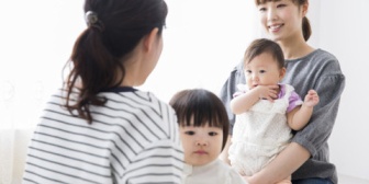 【ママ友欲しい】人の目見て話せないくらいコミュ障、ぼっちだったけど勇気出して「連絡先交換してください！」って言ったら知合い四人増えた！