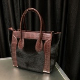 『クロコダイルｘカンガルーファーバックをご紹介します。』の画像