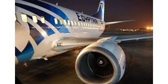 弟が彼女をサプライズで旅行に連れていこうと抜き打ちで空港につれていって「サプライズでした～さあ沖縄行こう！」